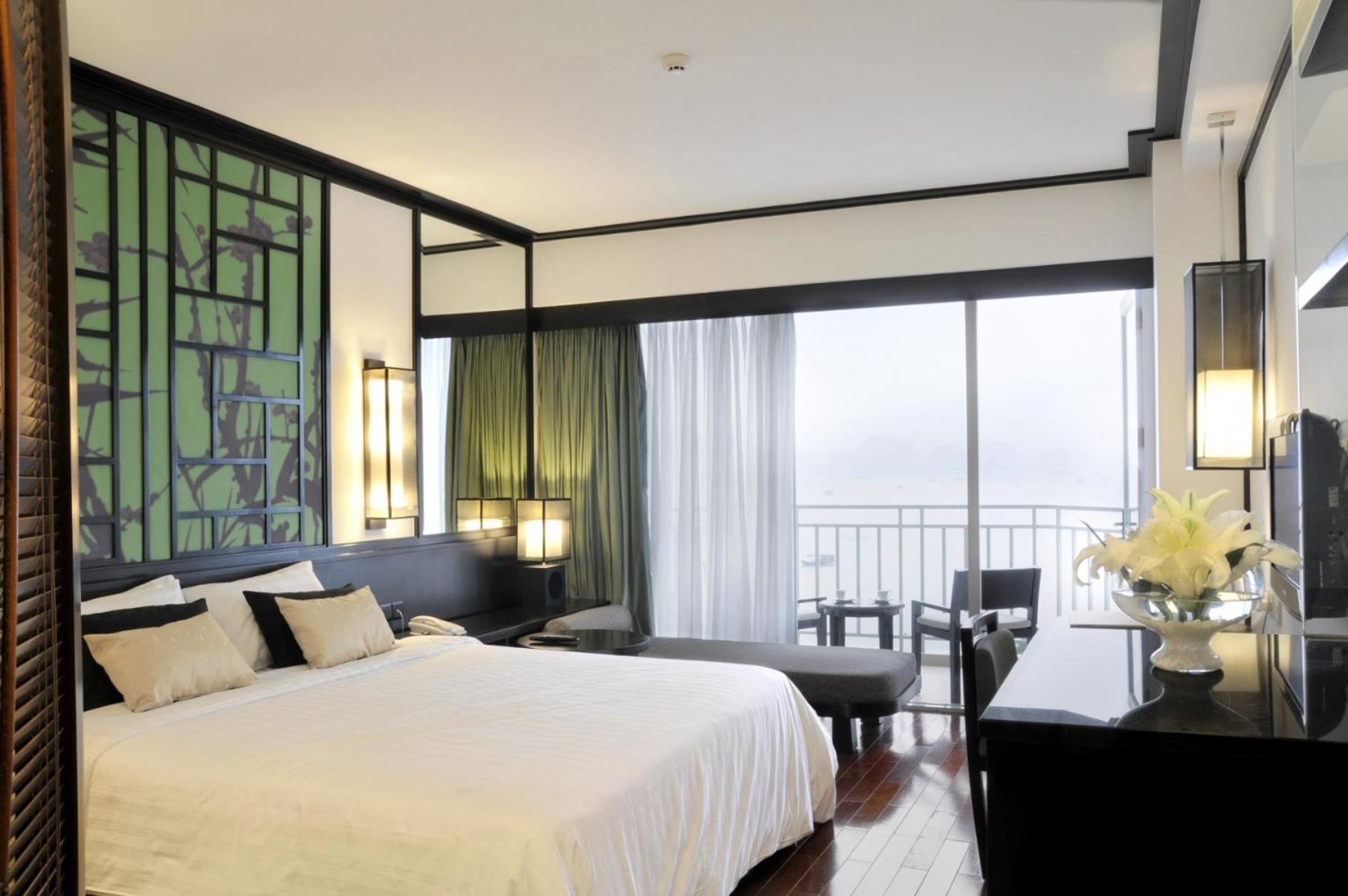 Novotel Ha Long Bay Hotel Exterior photo